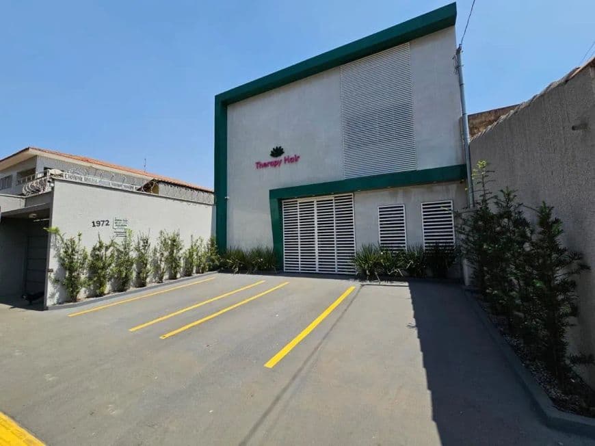 Oportunidade Única: Imóvel Comercial/Residencial em Localização Privilegiada - Foto 1