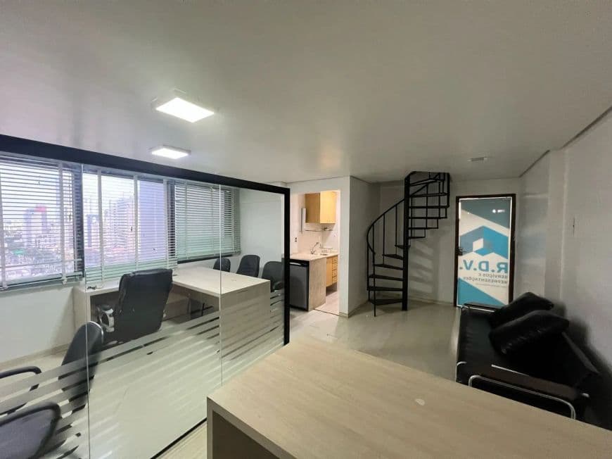 Imóvel para aluguel possui 42 metros quadrados em Setor Bueno - Goiânia - GO